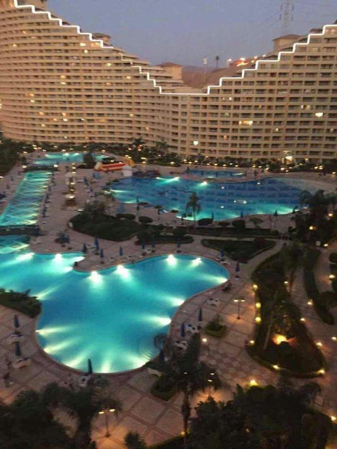 Porto Sokhna Pyramids Apartments With Sea View Families Only Ajn-Szuhna Kültér fotó