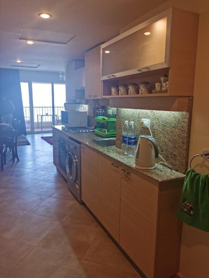 Porto Sokhna Pyramids Apartments With Sea View Families Only Ajn-Szuhna Kültér fotó